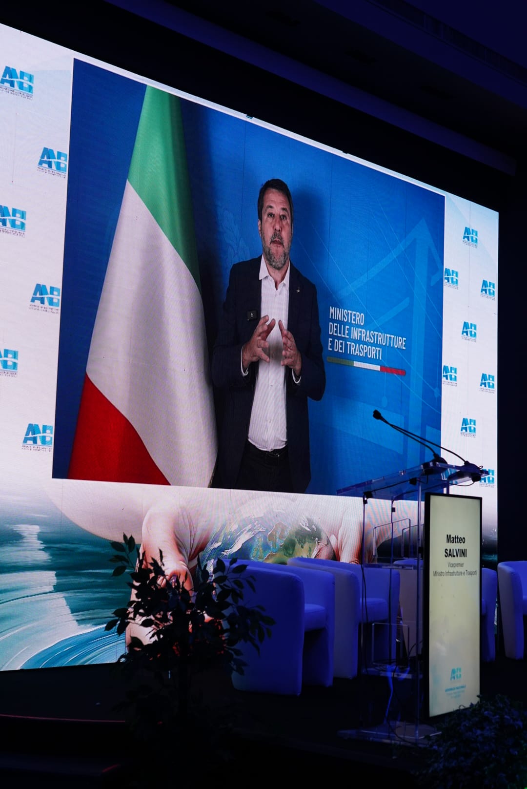 ASSEMBLEA ANBI 2025 - MATTEO SALVINI (Vicepremier, Ministro Infrastrutture e Trasporti) “ACQUA E’ UNA PRIORITA’ PER IL PAESE MA SONO NECESSARIE PIANIFICAZIONE E STRATEGIA”